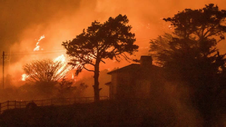 Pamje nga zjarri masiv në Kaliforni 