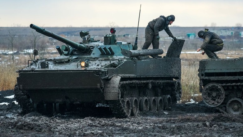 Gjermania ashpërson tonet: Rusia do të përballet me pasoja të rënda nëse pushton Ukrainën