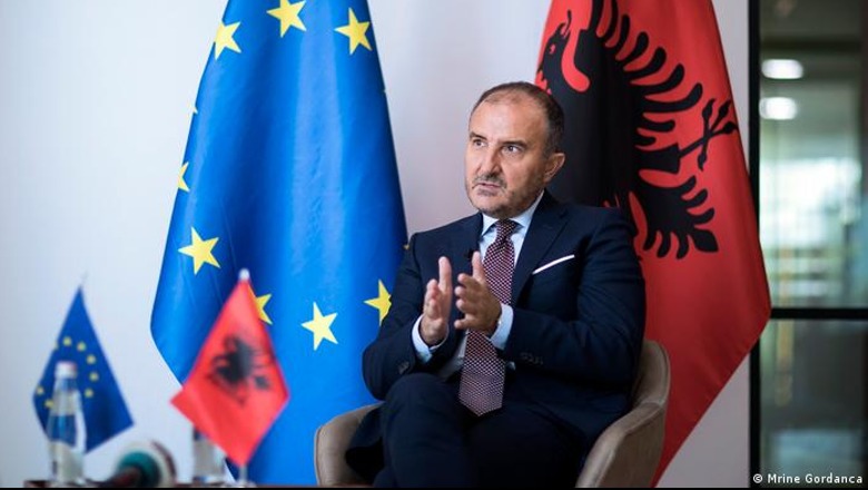 'Anëtarësimi në BE kërkon luftim të korrupsionit' ambasadori Soreca: Arrestimet dhe dënimet e niveleve të larta duhet të vazhdojnë