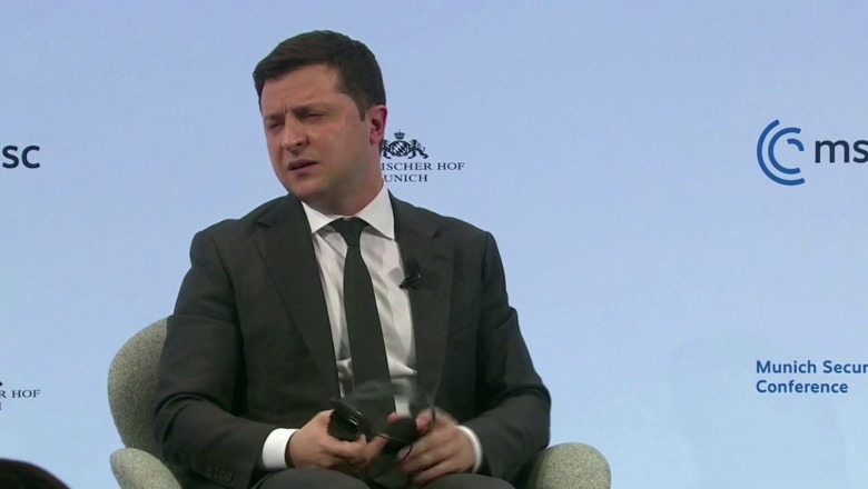 Prishet mikrofoni, Zelensky bën humor: Ma hakuan rusët