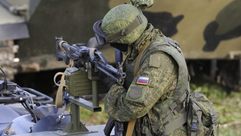 Sekretari amerikan i Mbrojtjes: Trupat ruse gati për të goditur, janë pozicionuar për sulm