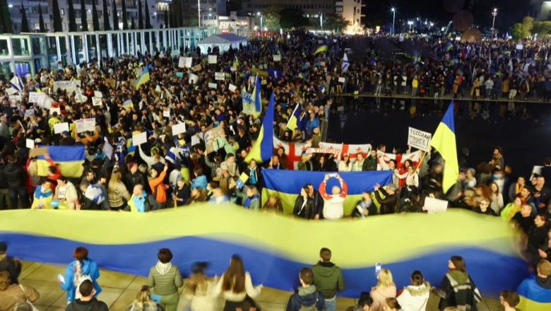 Protestojnë kundër sulmeve ndaj Ukrainës, rreth 6 mijë të arrestuar në Rusi