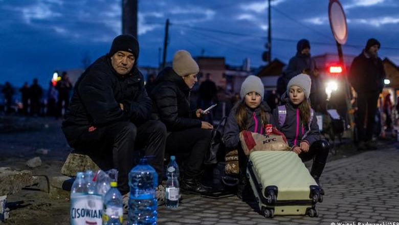 Refugjatët nga Ukraina: Të tronditur nga lufta në 'zemër të Europës' (FOTO)