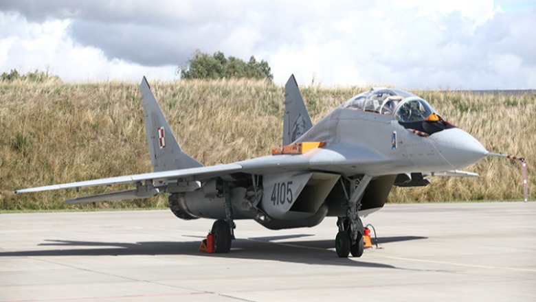 SHBA bisedime me Poloninë për të furnizuar Ukrainën me avionë luftarakë