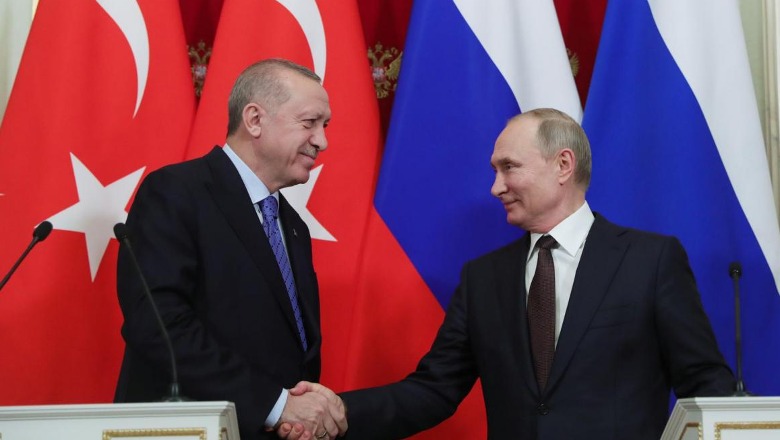 1 orë bisedë telefonike, ja çfarë diskutuan Erdogan dhe Putin