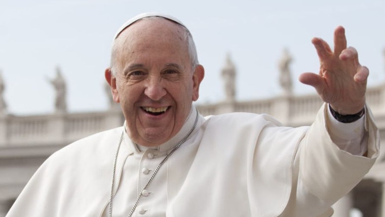  ‘Shpenzimi për të blerë armë, një skandal’, Papa Françesku: Të bashkohemi për të ‘luftuar’ urinë, pandemitë dhe varfërinë 