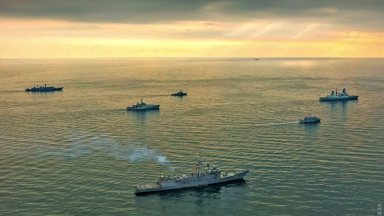 Ushtria e Ukrainës: Deti Azov është bllokuar nga forcat ruse