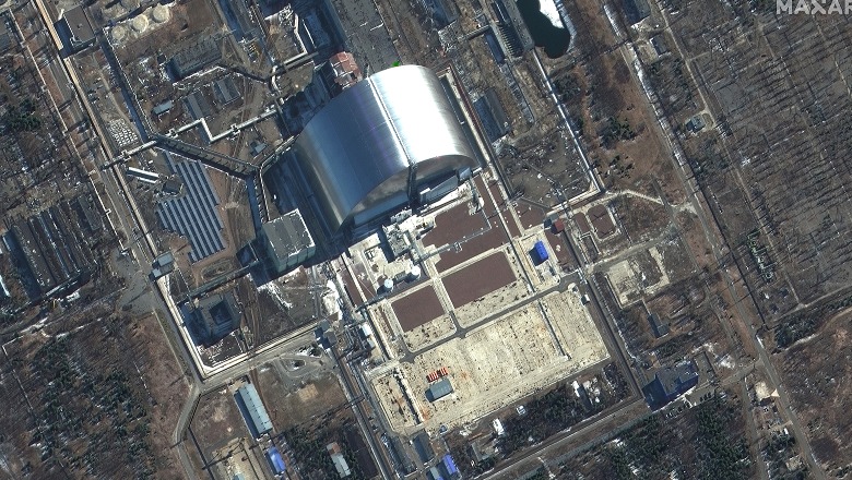 Vihet nën kontroll zjarri pranë centralit bërthamor të Çernobilit
