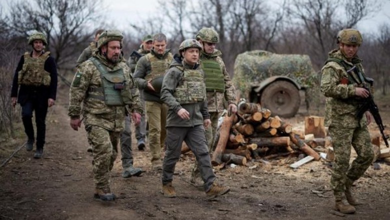 Britania e Madhe: Ukraina godet objektivat ruse në zonat e pushtuara 