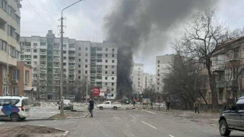Chernihiv i rrethuar nga forcat ruse dhe flakët e shpërthimeve 
