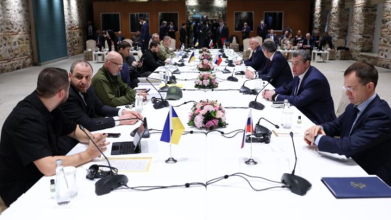Negociata, Moskë: Neutraliteti i Ukrainës është në draft, deri në fund të takimit do të jetë vënë në letër