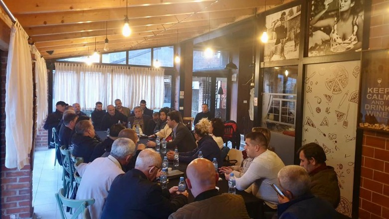 Lulzim Basha takim me demokratë të degës nr.2 në Tiranë