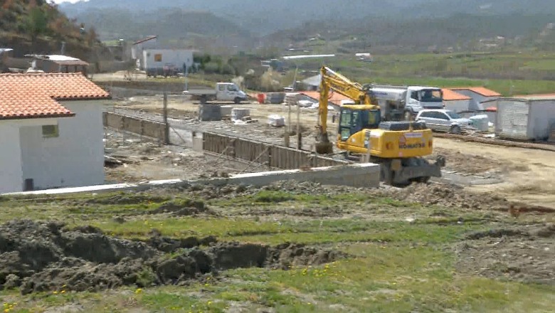 Banorët e Baldushkut kundërshtojnë projektin e Rindërtimit: Kanë zgjeruar projektin, po na marrin edhe tokën e varrezave