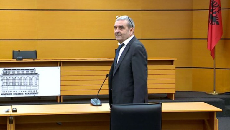 Kryegjyqtari i Tiranës Petrit Çomo refuzoi dorëheqjen e Agron Zhukrit nga çështja e PD-së! Raporti sekret: Ka tendencë për t’u përfshirë në veprimtari kriminale 
