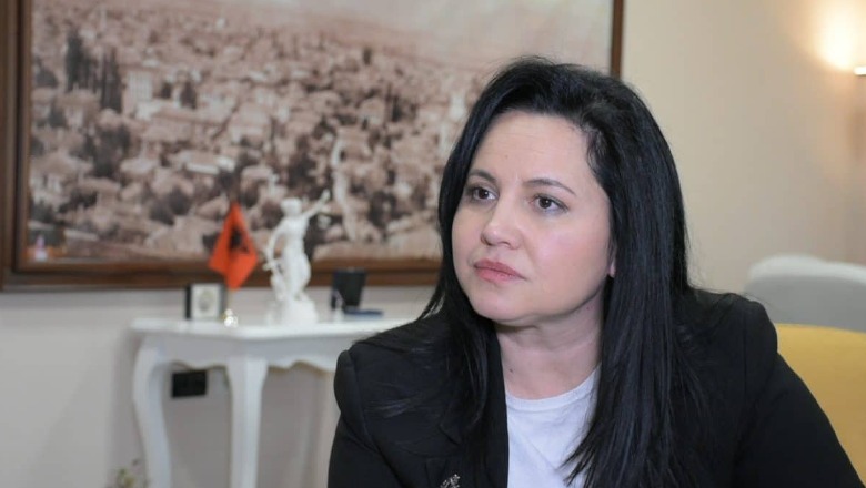 Gjykata e Lartë rrëzon ankimimin e ish-zv ministres së Brendshme Rovena Voda, lë në fuqi vendimin e GJKKO me 10 muaj burg