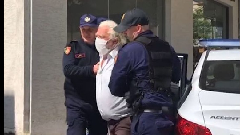 Ishte në 'arrest shtëpie' për përdhunimin ndaj të miturës në Sarandë, Bajram Tusha largohet nga banesa