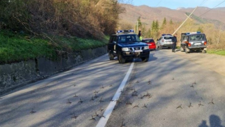Sulmohet sërish policia e Kosovës, qëllohet me armë drejt automjetit të zyrtarëve në kufi