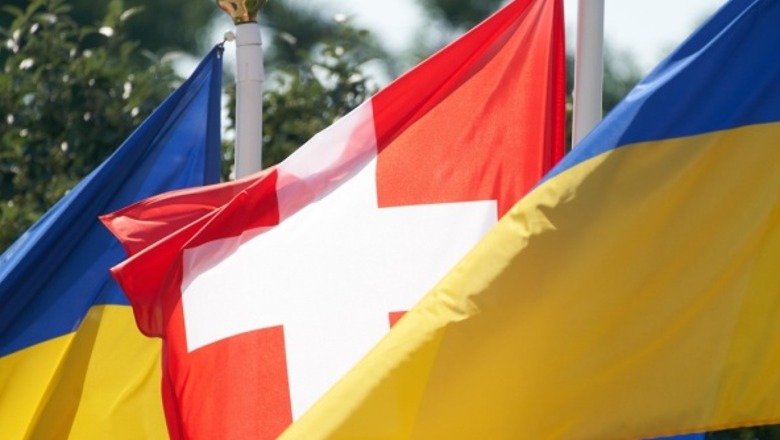 Zvicra do të ndihmojë Ukrainën me ndihma humanitare dhe për rindërtimin