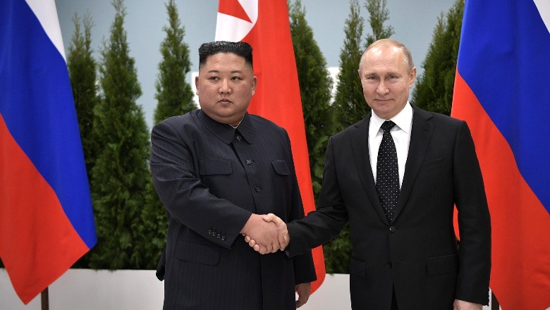 Udhëheqësi i Koresë së Veriut uron Putinin për Ditën e Fitores