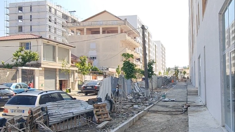 Rritja e çmimeve vonon rindërtimin në Shijak, shtrenjtohen materialet e ndërtimit, specialisti: Rriten kostot për kompanitë