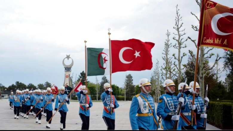 Përse i druhet Turqia anëtarësimit në NATO të vendeve nordike?