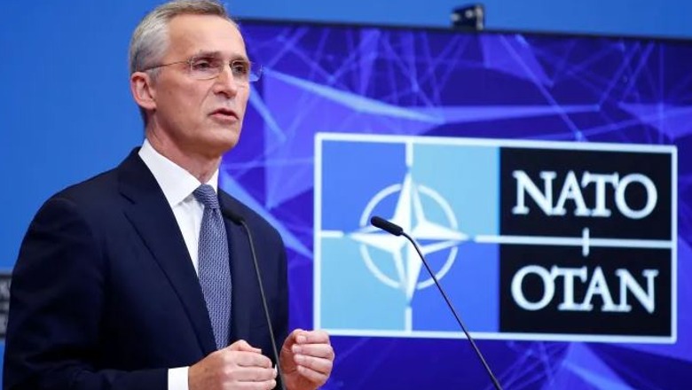 Stoltenberg: Rusia nuk i ka arritur objektivat e saj në Ukrainë, NATO dhe Bashkimi Europian tani po bashkëpunojnë më ngushtë se kurrë