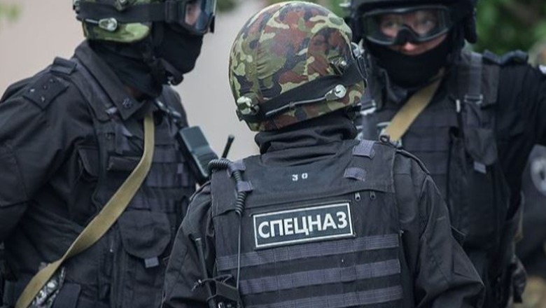 Autoritetet ruse arrestojnë një adoleshent ukrainas: Po planifikonte sulme në shkolla