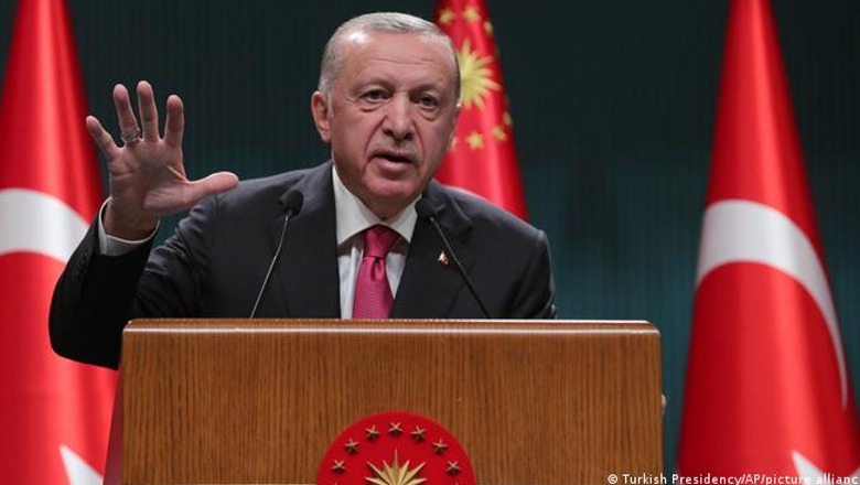 Erdogani nuk dëshiron të flasë 'kurrë' më me Micotaqisin