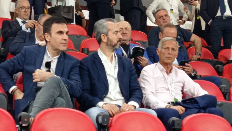 Finalja historike, tribuna e 'Air Albania' mbushet me VIP-a