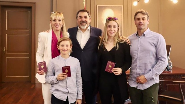 Sportistja italiane do të garojë me flamurin kuq e zi, ministri i Brendshëm i dorëzon pasaportën shqiptare: Me të Shqipëria i ka të gjitha mundësitë të ketë kampione olimpike