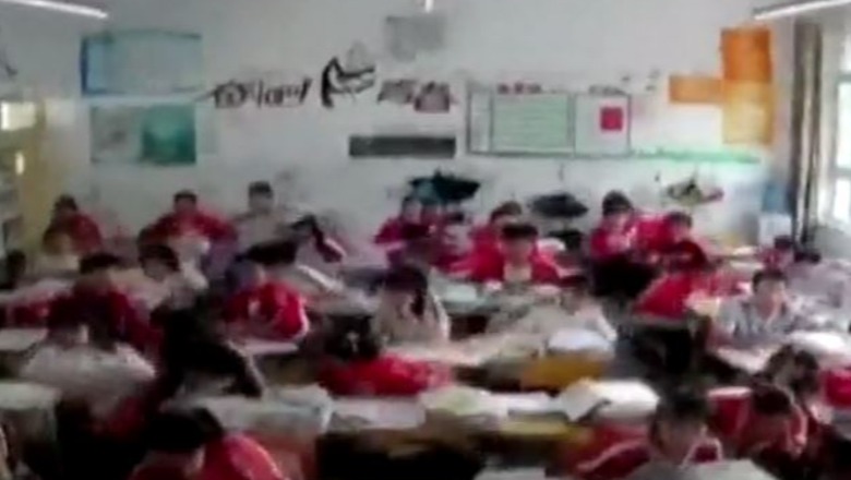 E frikshme, momenti kur tërmeti trondit një shkollë në Kinë (VIDEO)