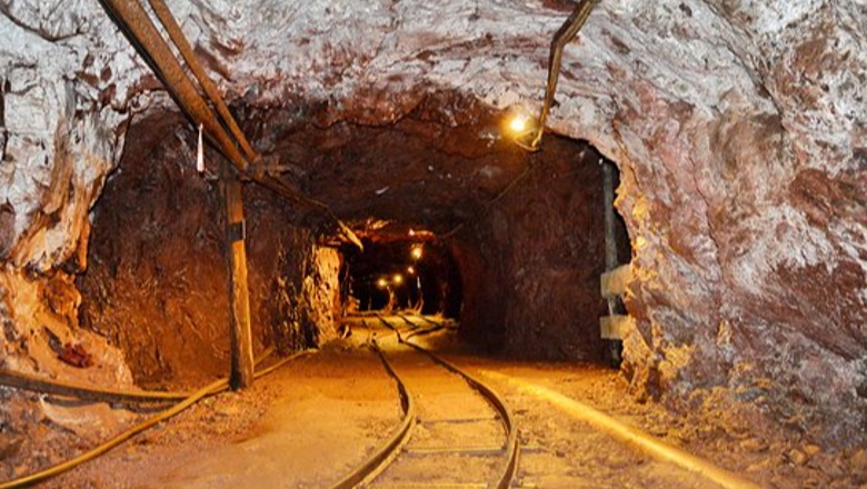 Vdekja e minatorit në Bulqizë, arrestohet brigadieri dhe drejtuesi teknik i minierës