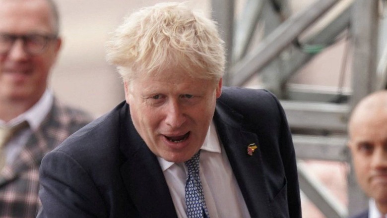 Kryeministri britanik Johnson nuk gjen 'paqe' vazhdon të ndeshet me sfida politike