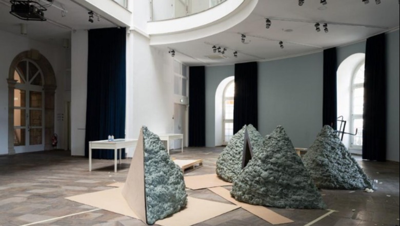 Romët si dallëndyshet, artisti Sead Kazanxhiu ndërton ‘foletë’ në Kassel të Gjermanisë për Documenta 15-të