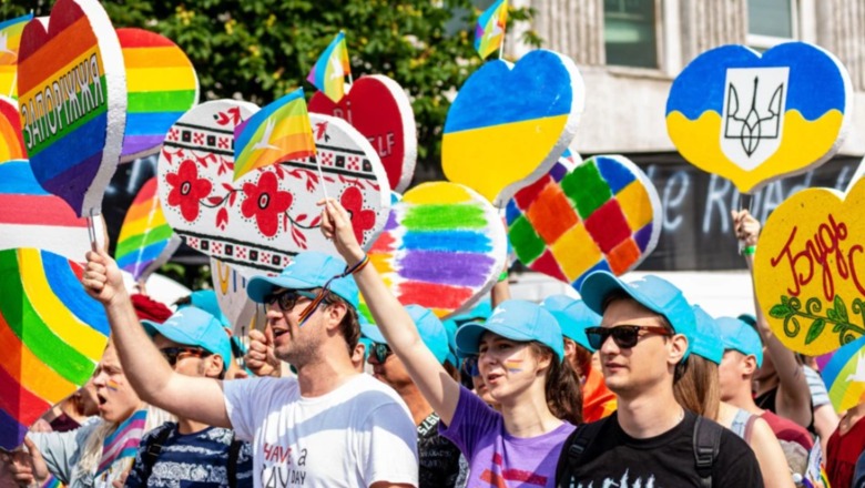 Parada ukrainase e Krenarisë mbahet sivjet në Varshavë