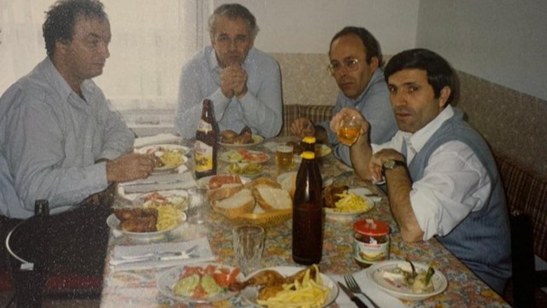 Foto e rrallë: Kur udhëheqësit e PS takonin themeluesin e UÇK-së në 1992