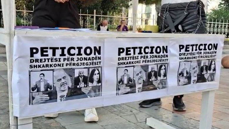 Vrasja e 7-vjeçares nga polici në Himarë/ Nis nga Shkodra, qytetarët firmosin peticionin për shkarkimin e Çuçit, Kumbaros dhe Nanos