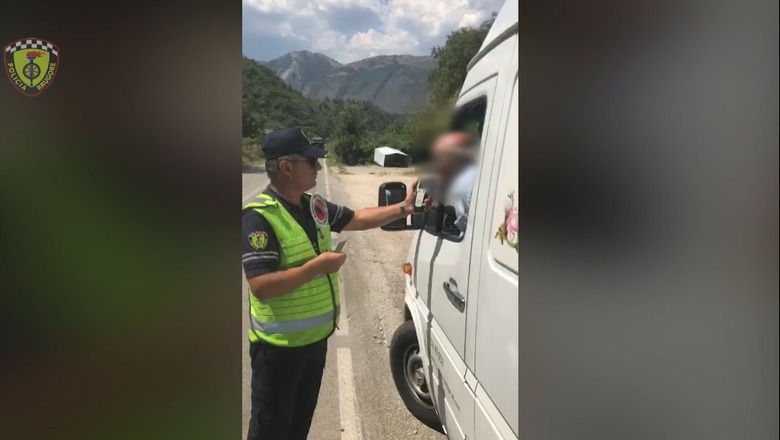 Shkelën rregullat e qarkullimit rrugor, nën hetim 7 persona në Gjirokastër! Vendosen 860 gjoba