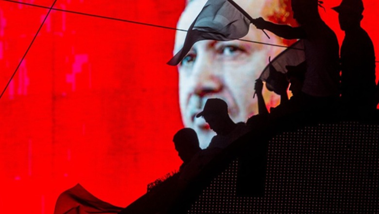 Si Erdogan e ka shfrytëzuar luftën në Ukrainë, për të rritur profilin e tij në arenën ndërkombëtare