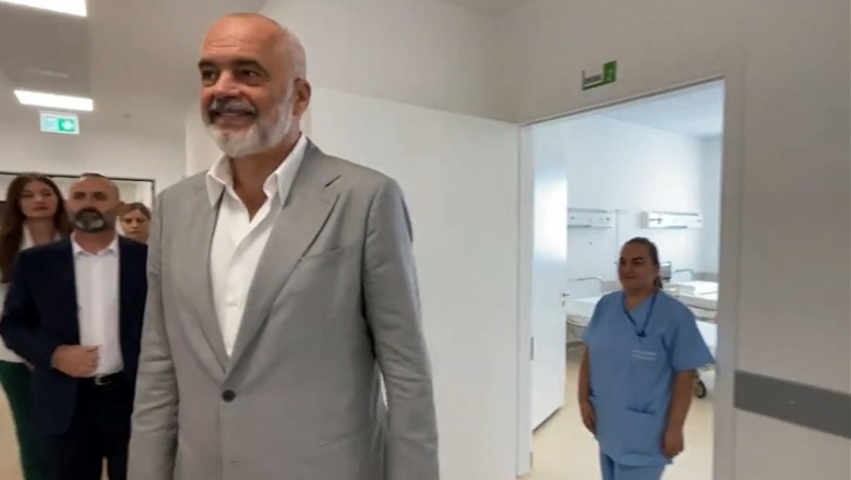 Pas dëmtimit nga tërmeti, hap dyert spitali i ri i Laçit! Rama: Model shembullor! Edhe pse ikin mjekë e infermierë, nuk kemi boshllëk në mjekësi (VIDEO)