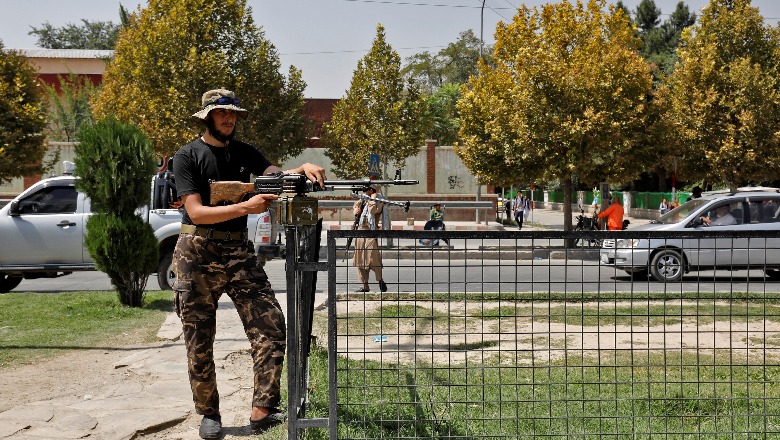 Sulme me të paktën 6 të vdekur jashtë Ambasadës ruse në Kabul, IS merr përgjegjësinë