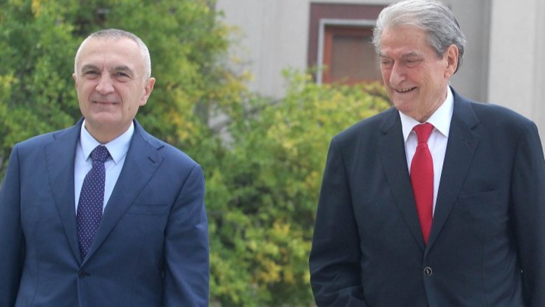 Mero Baze: Mospranimi Metaj si “udhëheqës” i opozitës mund t'i kushtoj shtrenjtë Berishës 