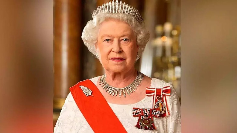 Mbretëresha Elizabeth II do të ketë dy bizhuteri kur të varroset
