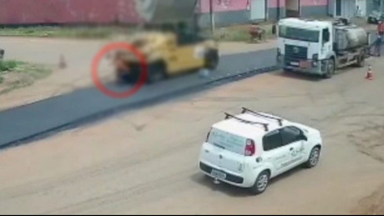 Kujdes, pamje të rënda! Nuk e dëgjoi rulin që po i afrohej nga pas, momenti kur 35-vjeçari në Brazil përplaset për vdekje (VIDEO)