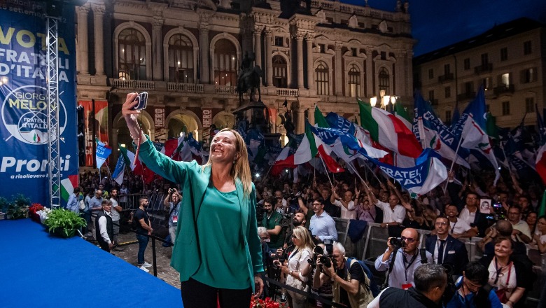 Xhorxhia Meloni, provokatorja politike që mund të bëhet kryeministrja e parë e ekstremit të djathtë në Itali