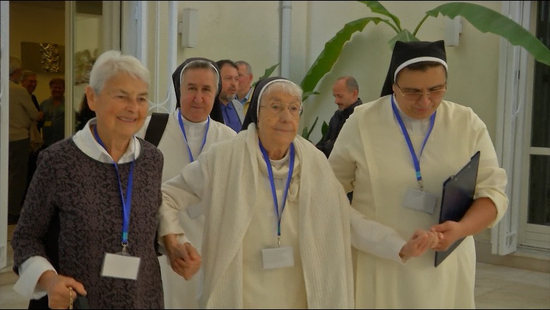 Kujtohet në rezidencën italiane dita e Misionarëve, rrëfejnë eksperiencën e tyre në Shqipëri! 100-vjeçarja nënë Gemma: Më shumë dashuri