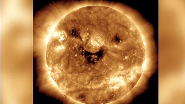 FOTOLAJM/ Dielli ‘duke buzëqeshur’, NASA kap imazhin e jashtëzakonshëm