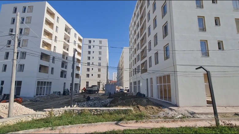 Shijaku bëhet bashkia e parë në vend që përfundon procesin e rindërtimit: 802 qytetarë marrin shtëpi private