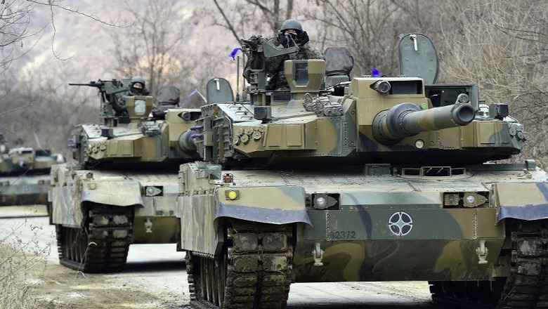 Holanda do furnizojë Ukrainën me tanke dhe armë