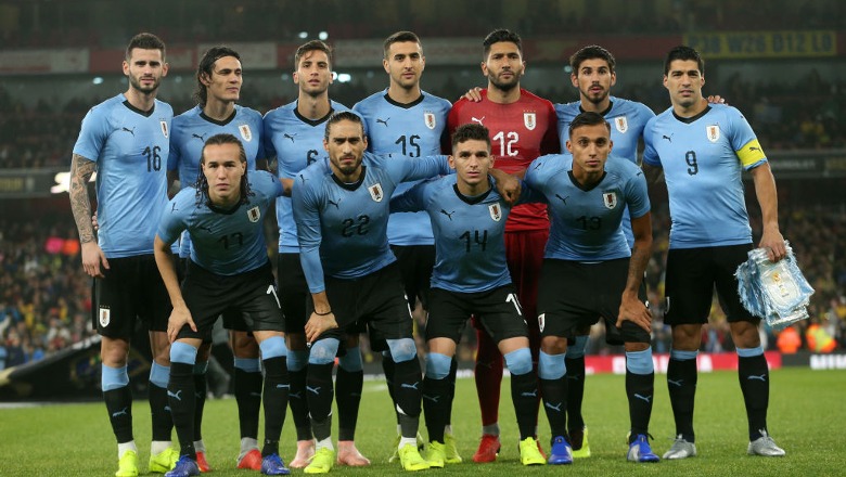 Të denjë për të synuar trofeun e Kupës së Botës, trajneri i Uruguajit zbardh emrat e futbollistëve